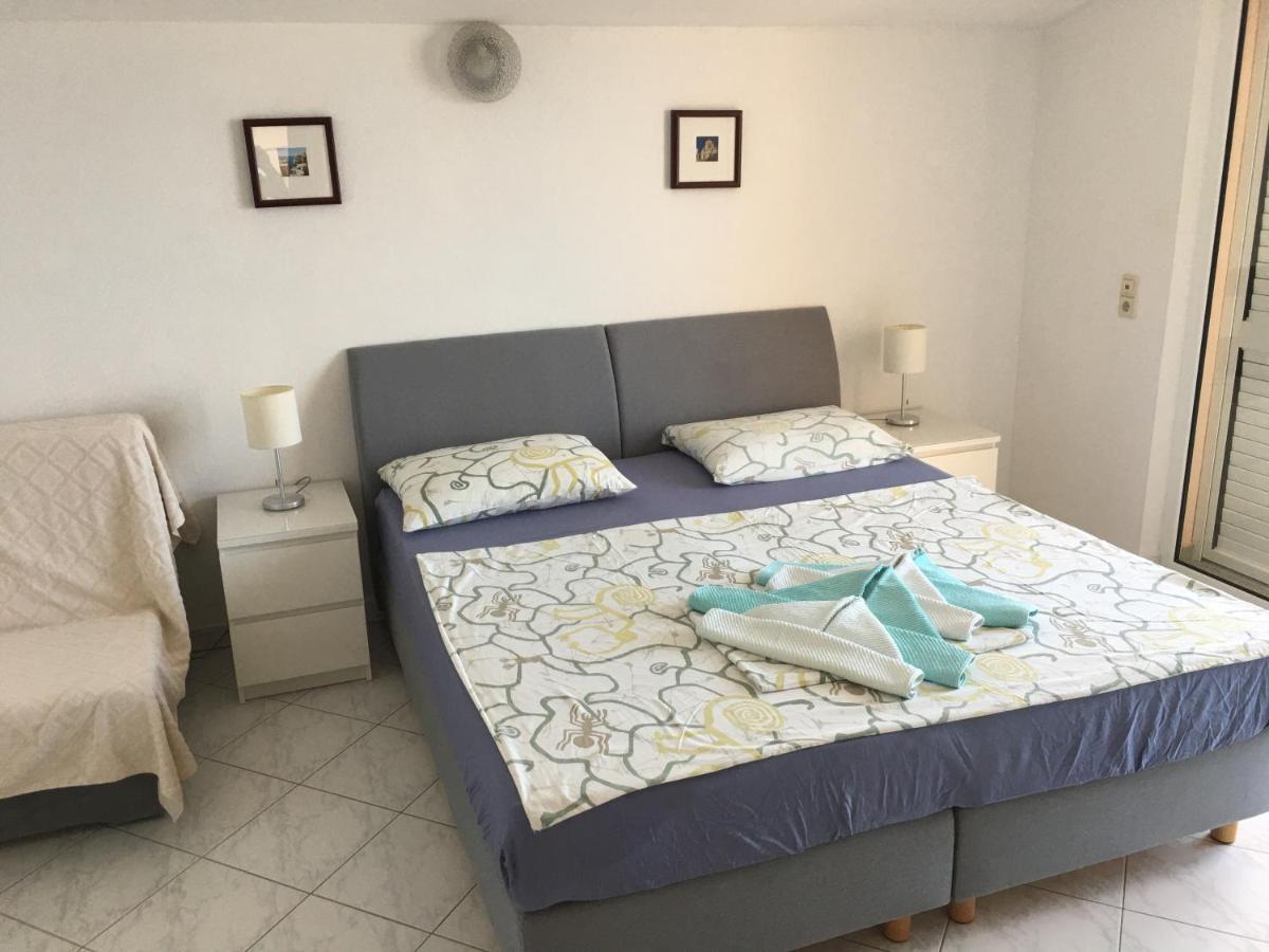 Direkt Am Meer-Apartments Puntaplanka Rogoznica  Eksteriør bilde