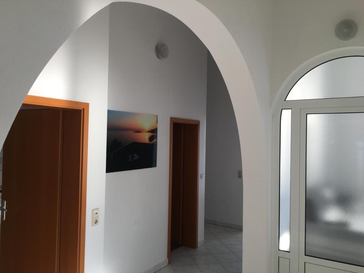 Direkt Am Meer-Apartments Puntaplanka Rogoznica  Eksteriør bilde