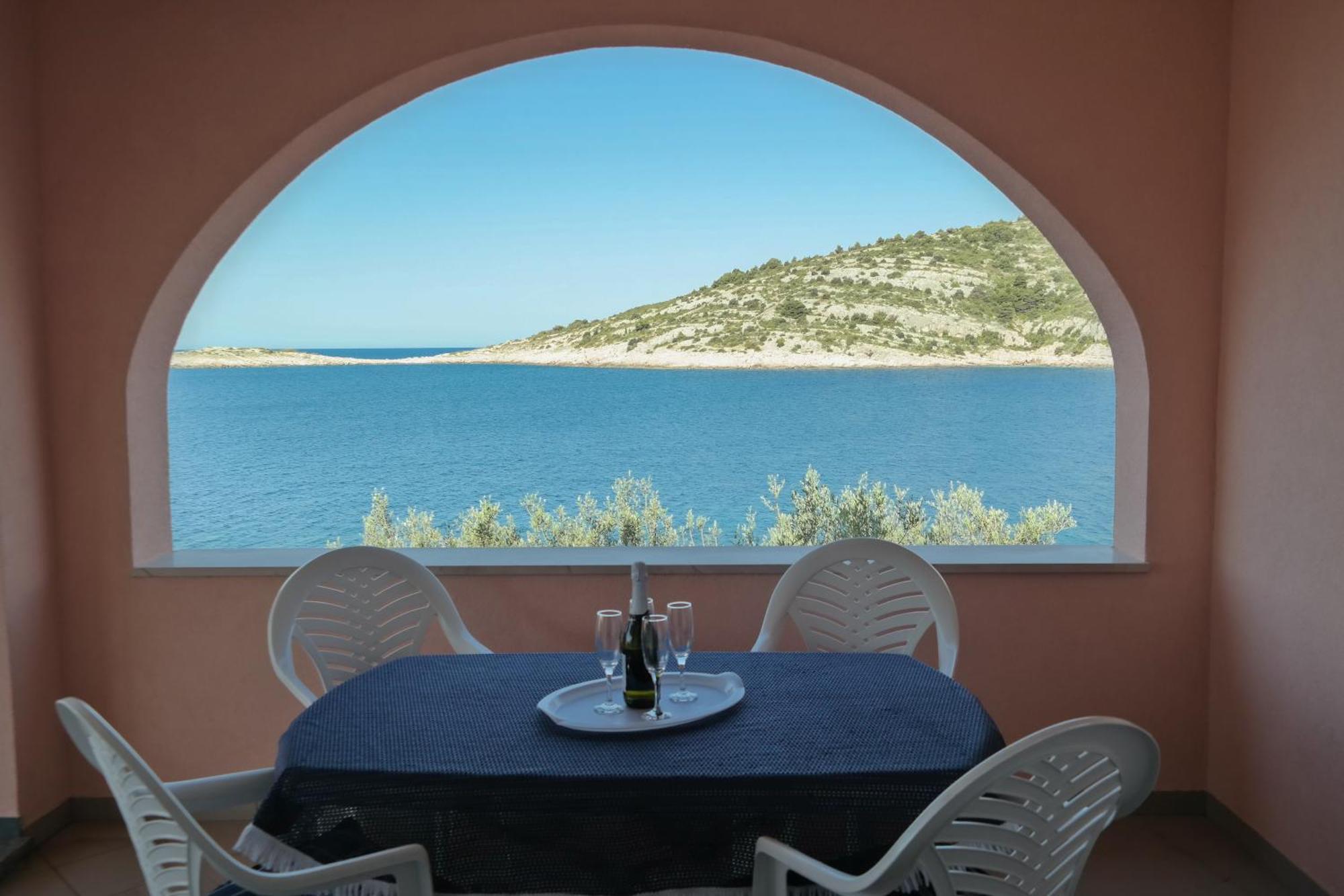 Direkt Am Meer-Apartments Puntaplanka Rogoznica  Eksteriør bilde