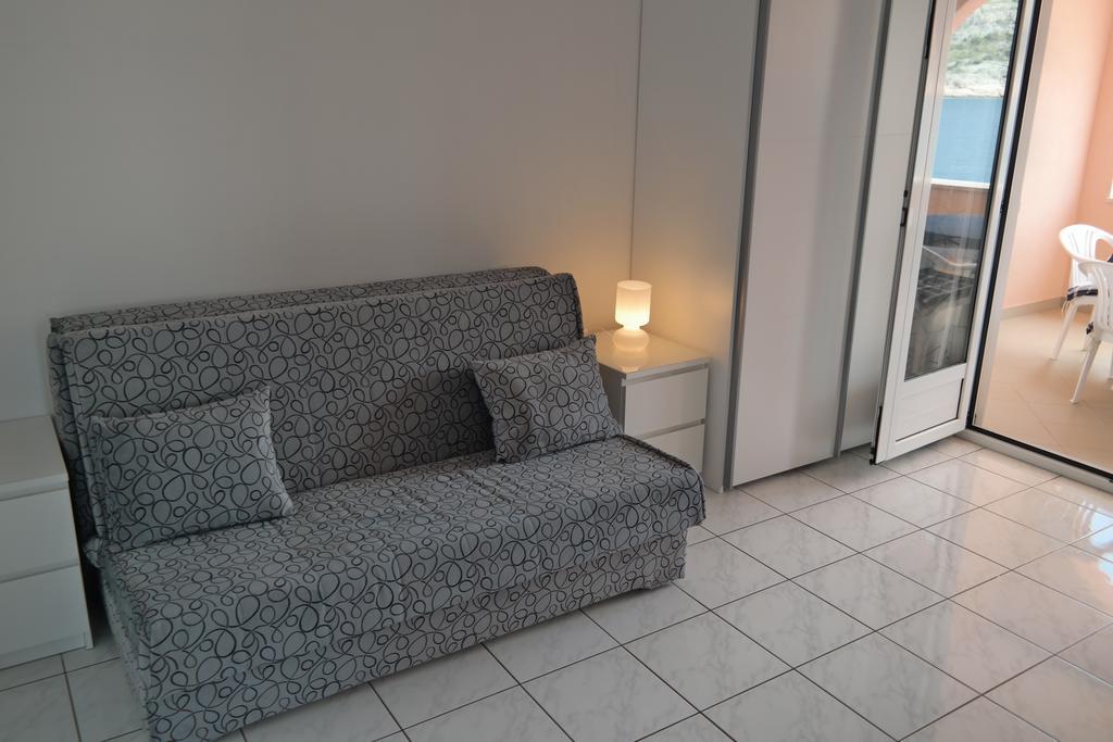 Direkt Am Meer-Apartments Puntaplanka Rogoznica  Eksteriør bilde